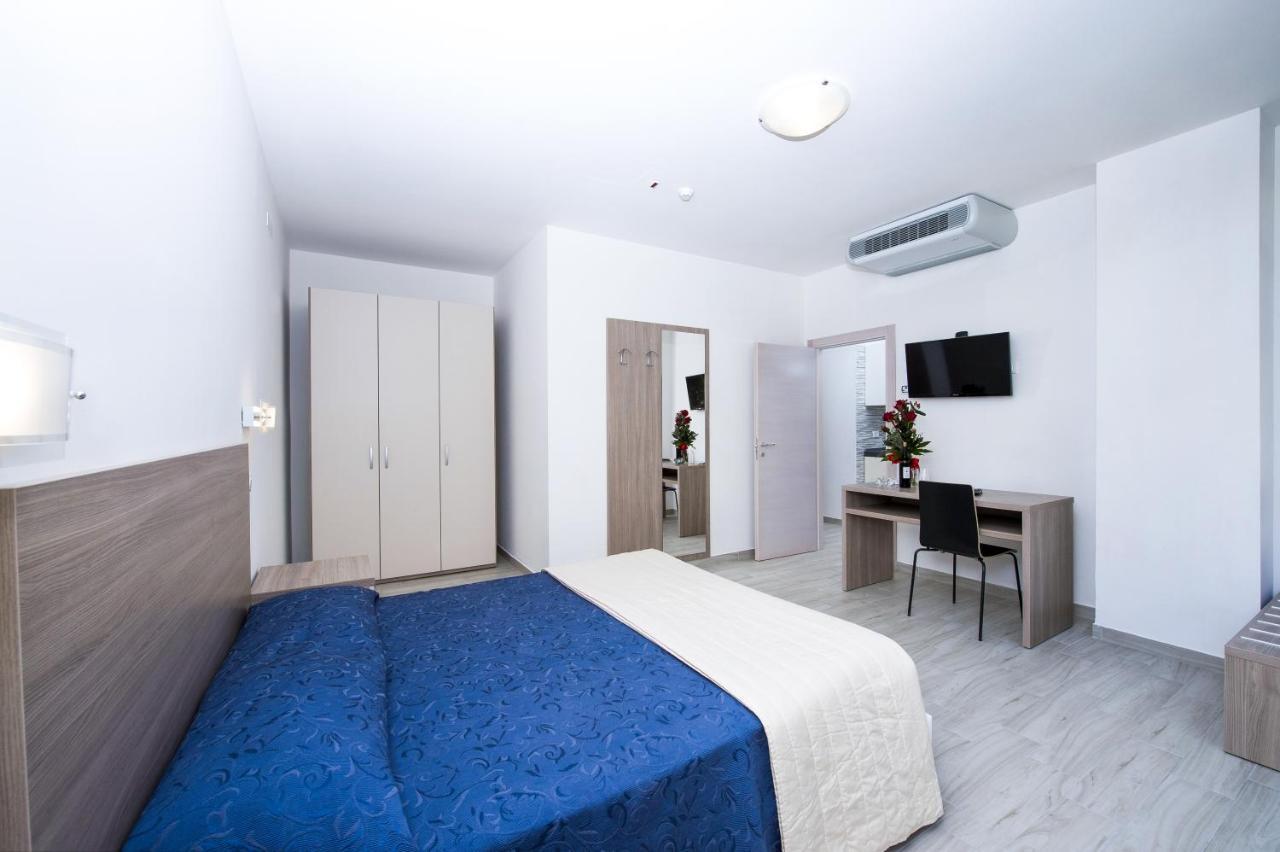 Ciccio Hotel มิซาโน อาดรีอาติโก ภายนอก รูปภาพ